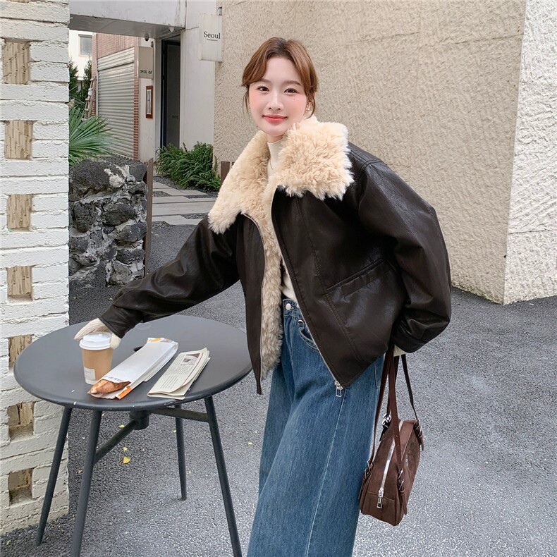 减龄毛绒拼接保暖皮衣冬小个子高级感气质皮外套，女装皮衣，乔安迪