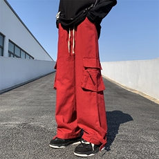 红色