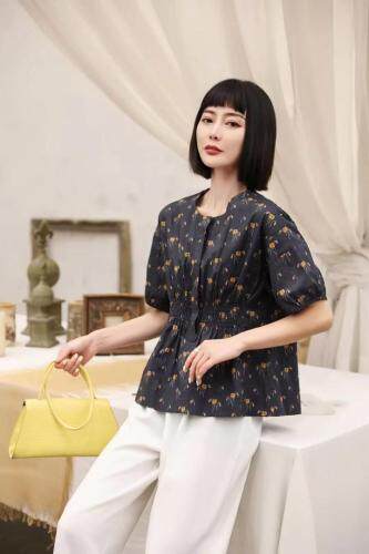 韩版连衣裙女人加休闲连衣裙，女装连衣裙，笛蝶