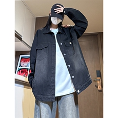 黑色