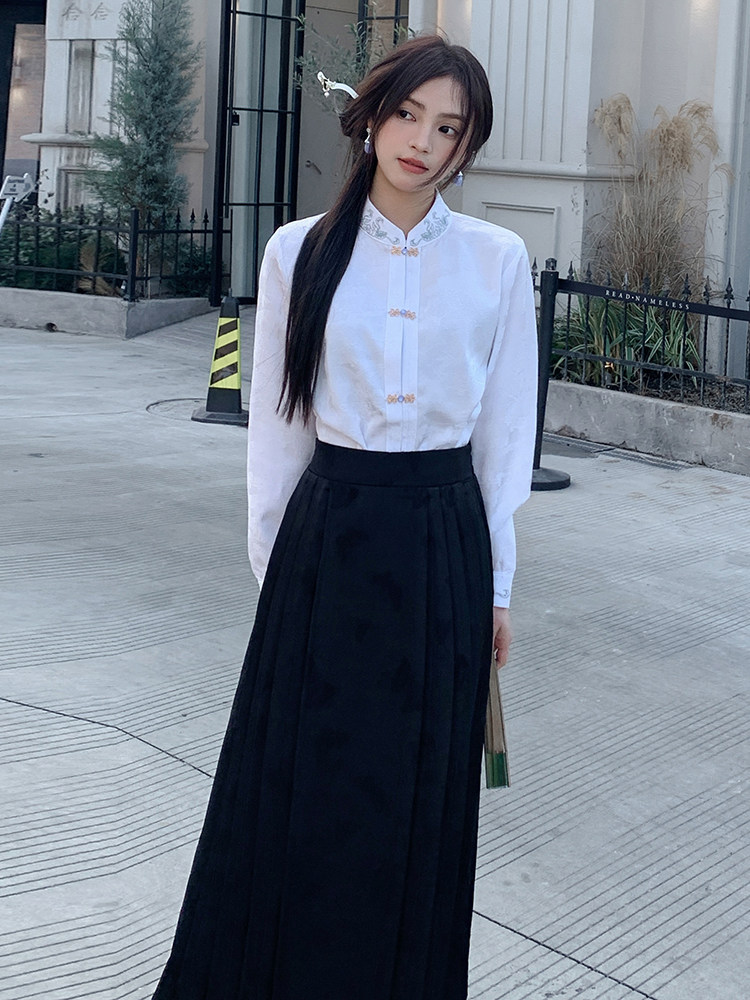 优雅新中式立领提花衬衫修身显瘦长袖上衣搭配高腰马面裙,女装衬衫,诺蝶