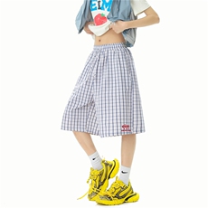 白色格子