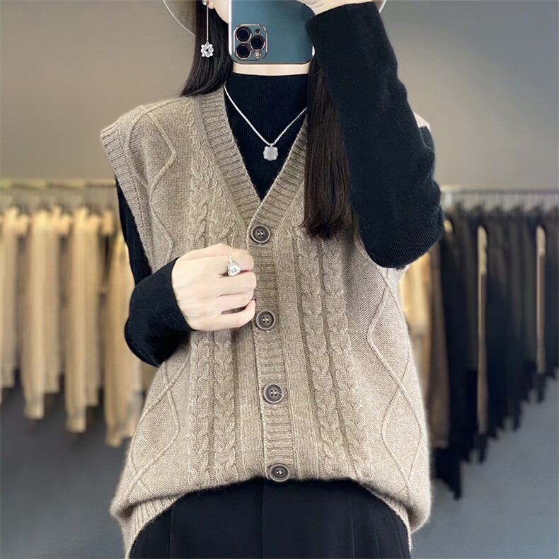 2024年秋冬季休闲/淑女V领单排扣百搭马甲V领麻花羊毛马甲开衫,女装马甲,丽特绒