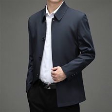 藏青色
