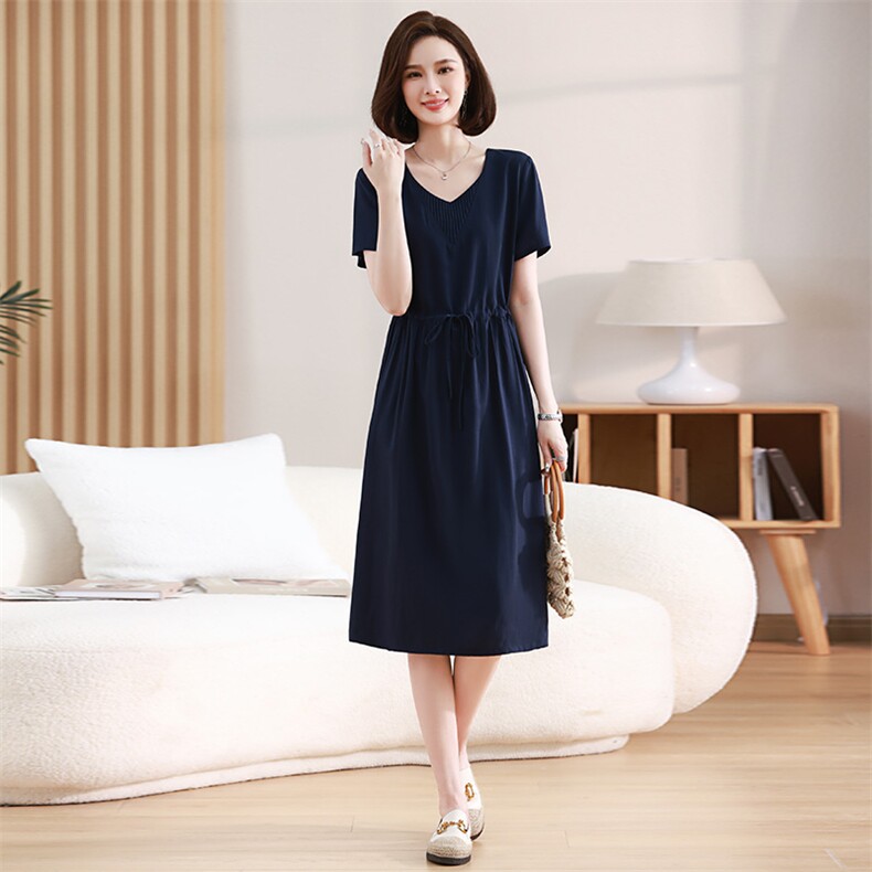 2023夏季新款时尚修身天丝连衣裙优雅V领设计显瘦百搭，女装连衣裙，鑫鑫格