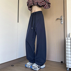 藏青色