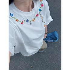 白色