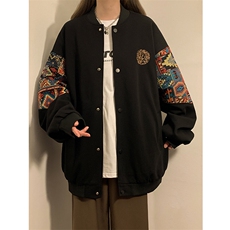 黑色