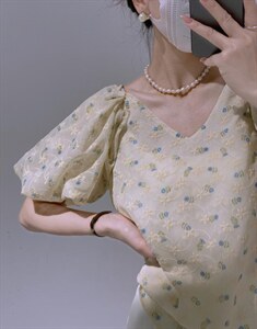 刺绣小衫图片