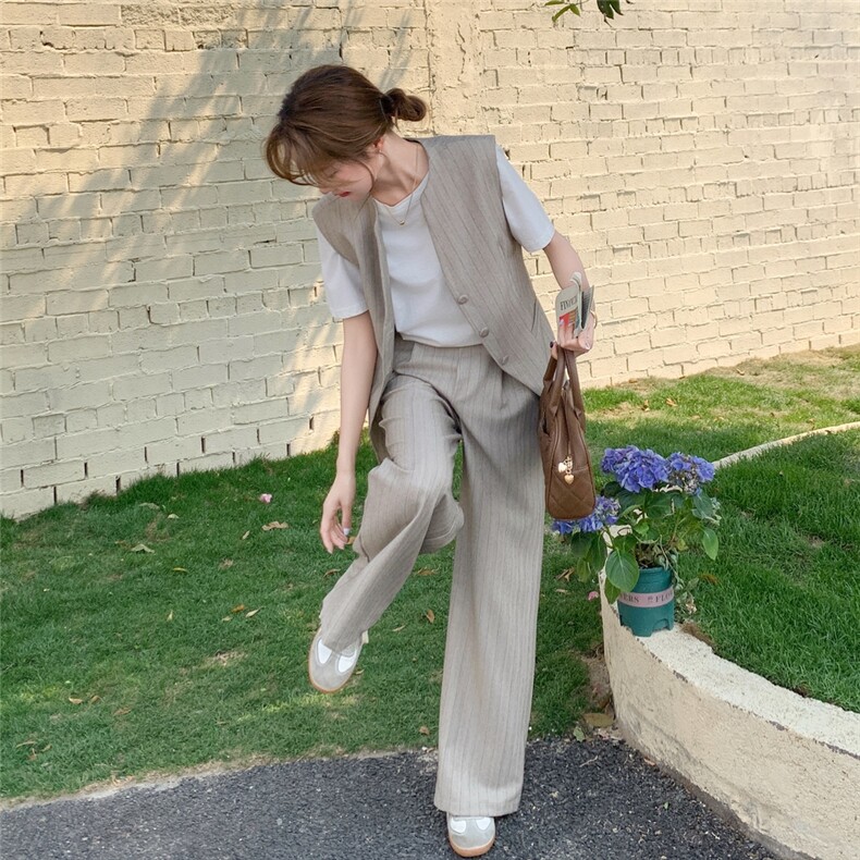 巨好看休闲气质条纹西装马甲套装女夏2025新款高级感阔腿裤三件套,女装套装/套裙,2C262