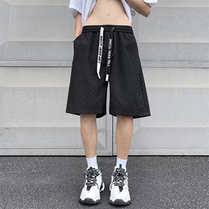 高级短裤男夏季薄款速干褶皱冰丝五分裤美式潮牌宽松休闲运动裤子图片