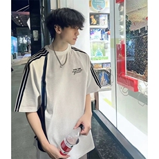 抖音得物品质二开240克宽松纯棉美式潮牌印花三条杠中性风短袖T恤，男装T恤，电商A486