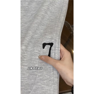 xz116-k1087-p40-控58新款宽松拼接束脚休闲裤,国庆节穿搭微胖图片