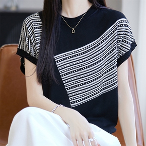轻奢2025新款夏季天丝莱赛尔针织短袖T恤女宽松圆领斜纹打底上衣图片