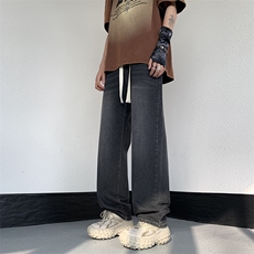 黑灰色