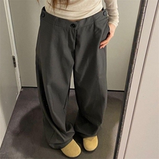 灰色