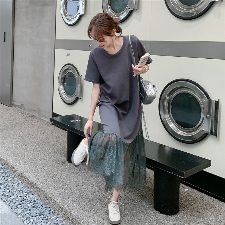 减龄气质感蕾丝拼接灰色卫衣连衣裙女夏2025新款爆款甜美超火长裙,女装连衣裙,2C272
