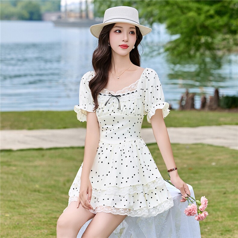 2026年夏季时尚潮流蕾丝花边拼接波点连衣裙优雅浪漫,女装连衣裙,江南富贵女