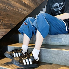 绿色