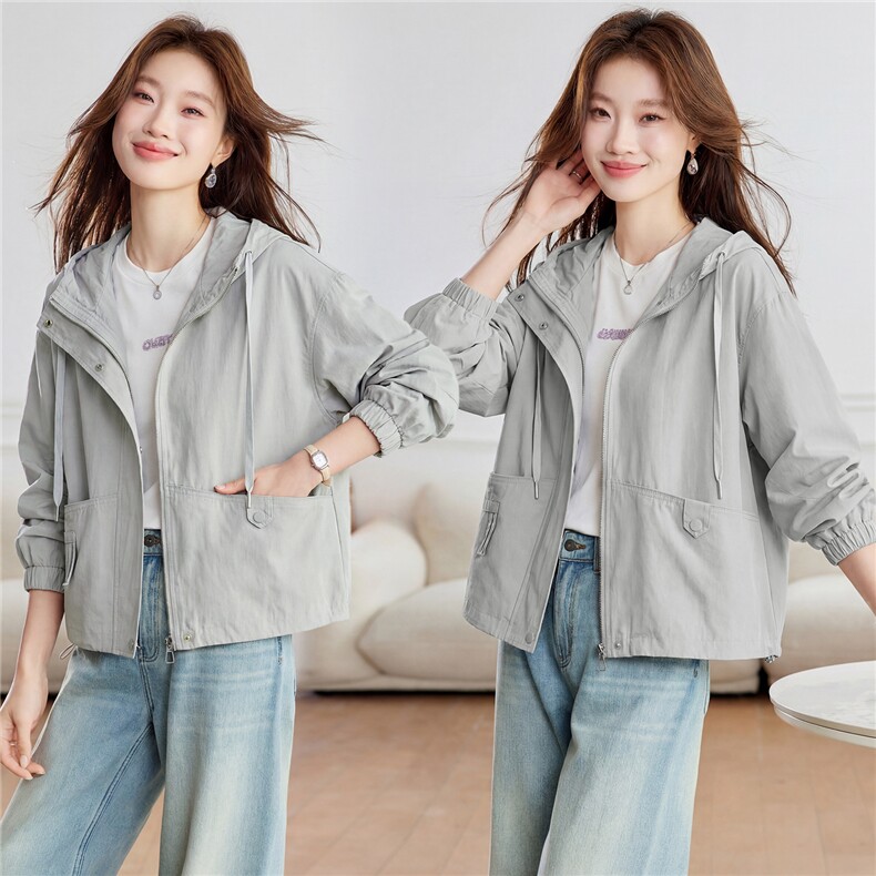 现货秒发2026春秋新款韩版大码小香风学院风短款外套水洗棉，女装风衣，依万里
