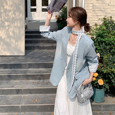现货蕾丝拼接牛仔西装2531P145控218，女装短外套，2C201