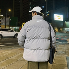 白灰色