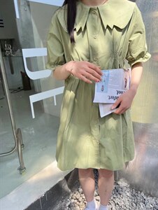 现货  特别领子连衣裙图片
