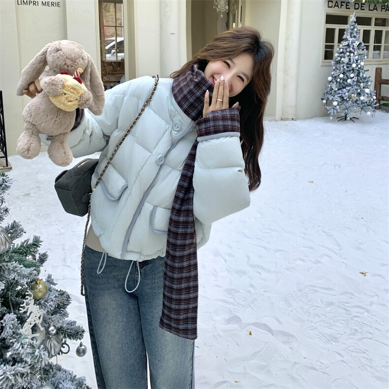 新款挂脖围巾加厚格纹拼接羽绒服2C267-999-P285-K398，女装羽绒服，茵姿媚
