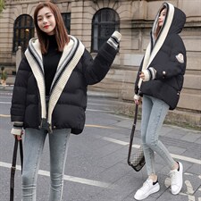 韩版白色羽绒服女2021年新款白鸭绒短款小个子冬季外套，女装羽绒服，曼娅璐