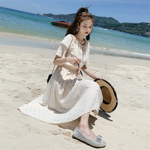 十一少女lii 3.15新品”春风吹“挂脖气质俏皮碎花长裙连衣裙图片