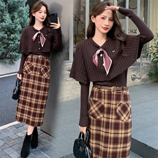 2025年秋季时尚潮流显瘦针织外披三件套裙，女装套装/套裙，心心服饰