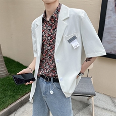 白色