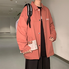 红色