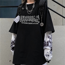 黑色