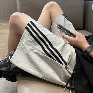 INS夏季新款冰丝条纹百搭速干宽松五分裤B315-K24185-特p25控48