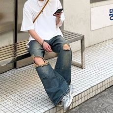 蓝色