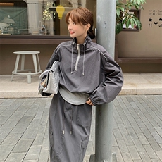 休闲运动灰色假两件工装半身裙套装女春秋季俏皮活泼巨好看两件套，女装套装/套裙，浙宝212A