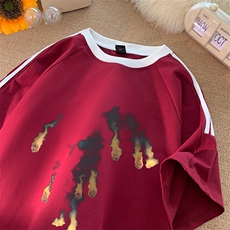 酒红色