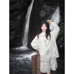日系户外连帽防晒衣女夏季新款透气防紫外线轻薄反光条防晒服外套图片