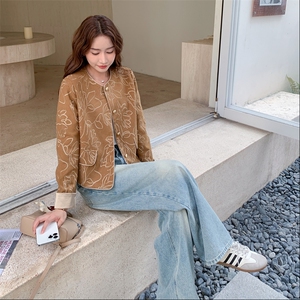 秋装新款现货 女士精品短外套 2C271-9553-P155K228图片