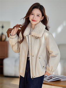 现货。2025冬新款休闲派克服加绒加厚外套女显瘦保暖棉衣短款图片