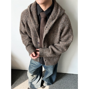 秋日系连帽毛衣男女宽松慵懒风猫眼扣针织开衫外套MY0582-P80,彩扣风衣搭配图片