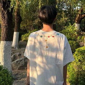 万针全刺绣工艺抖音得物高品质260克重磅纯棉双纱美式高街短袖T恤图片
