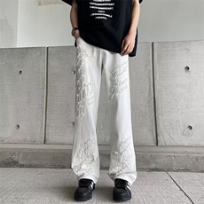 白色