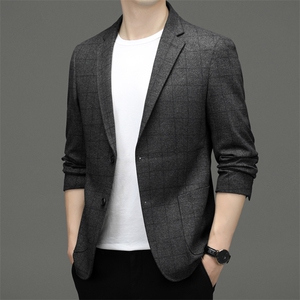 2024新款春秋季轻时尚休闲西服男韩版商务休闲防晒小西服爸爸装图片