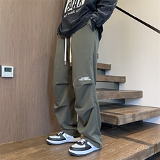 军绿色