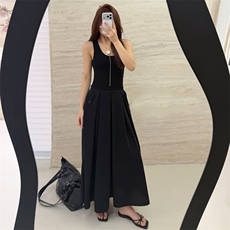 圆领背心拼梭织下摆裙修身连衣裙，女装连衣裙，优麦羊绒（原洪叶羊绒）