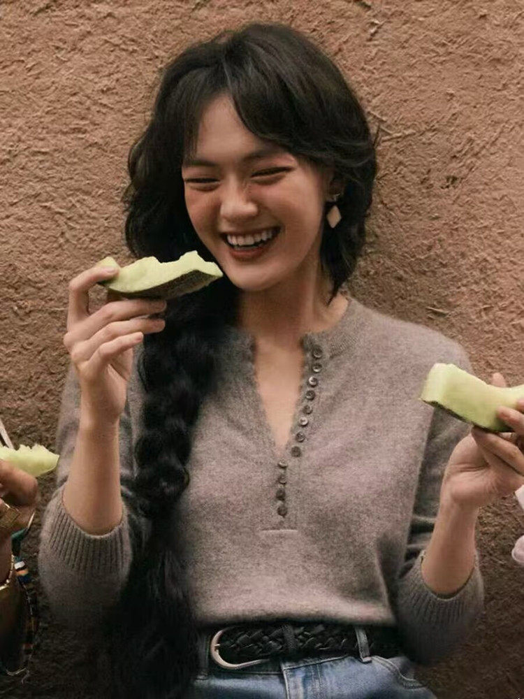 2025年秋季时尚百搭通勤简约休闲套衫，女装羊绒衫，莺澜羊绒