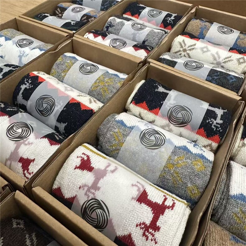 2025秋冬百搭时尚简约男士小鹿提花袜子，袜子，慕洵羊绒