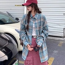 蓝色
